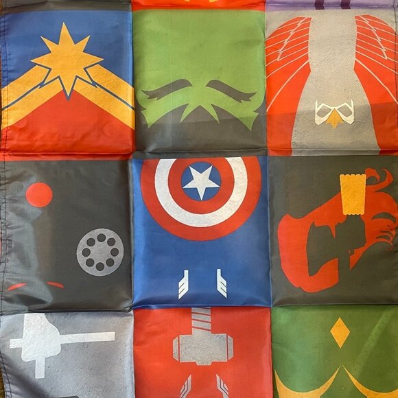 Hero Comics Art Tapestry – 2x3 ft - Picture 1 of 6